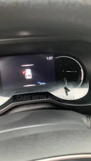 Toyota RAV4 XLE FWD 2023 White