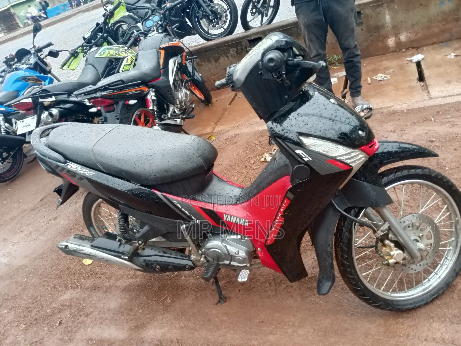 Yamaha 2023 Black