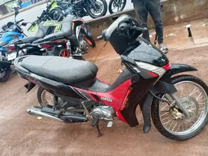 Yamaha 2023 Black