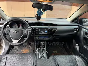 Toyota Corolla S Premium 4dr Sedan (1.8L 4cyl CVT) 2016 Silver