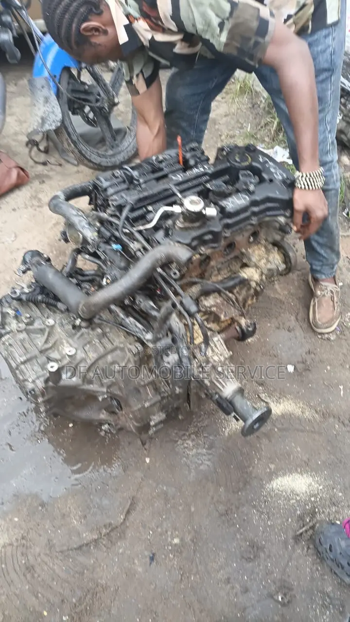Hyundai Santa Fe Engine and Gear Box 4*4
