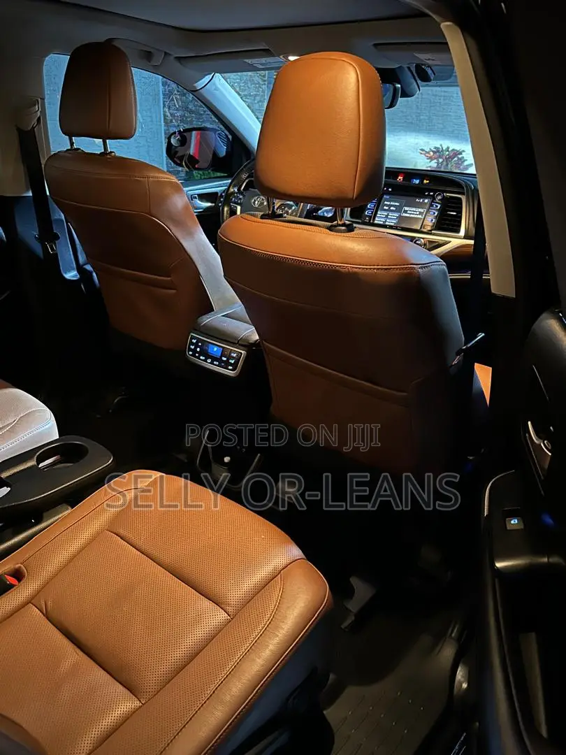 Toyota Highlander Limited Platinum 2019 Black