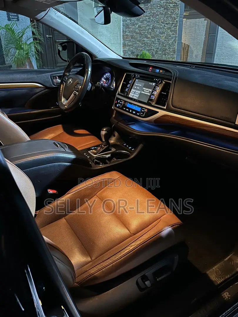 Toyota Highlander Limited Platinum 2019 Black