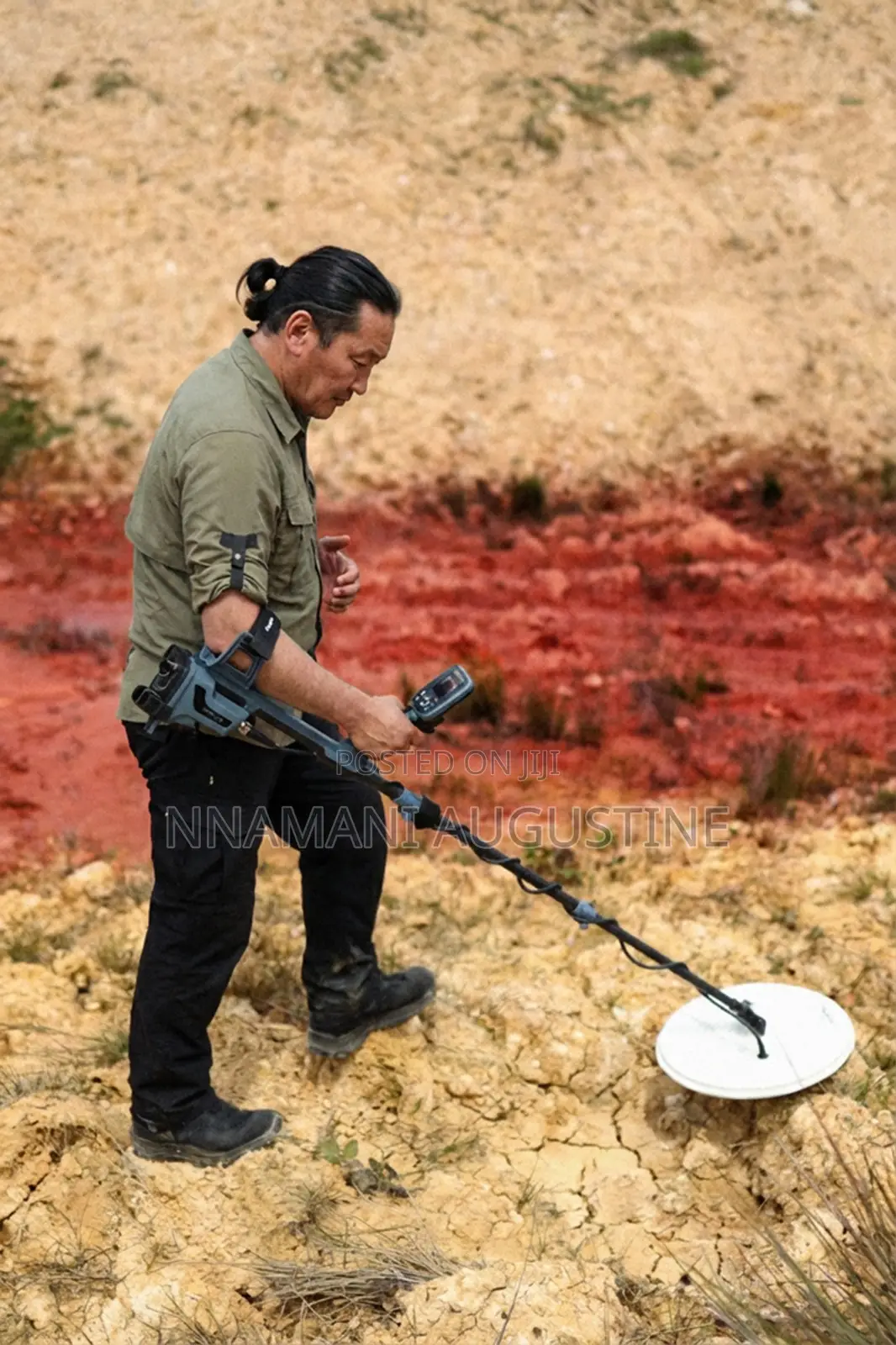 Magneter 9000 Mega Gold Detector From Nokta