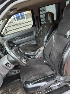 Nissan Hardbody 2018 Black
