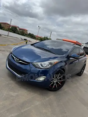 Hyundai Elantra Limited Sedan FWD (1.8L 4cyl 6A) 2013 Blue
