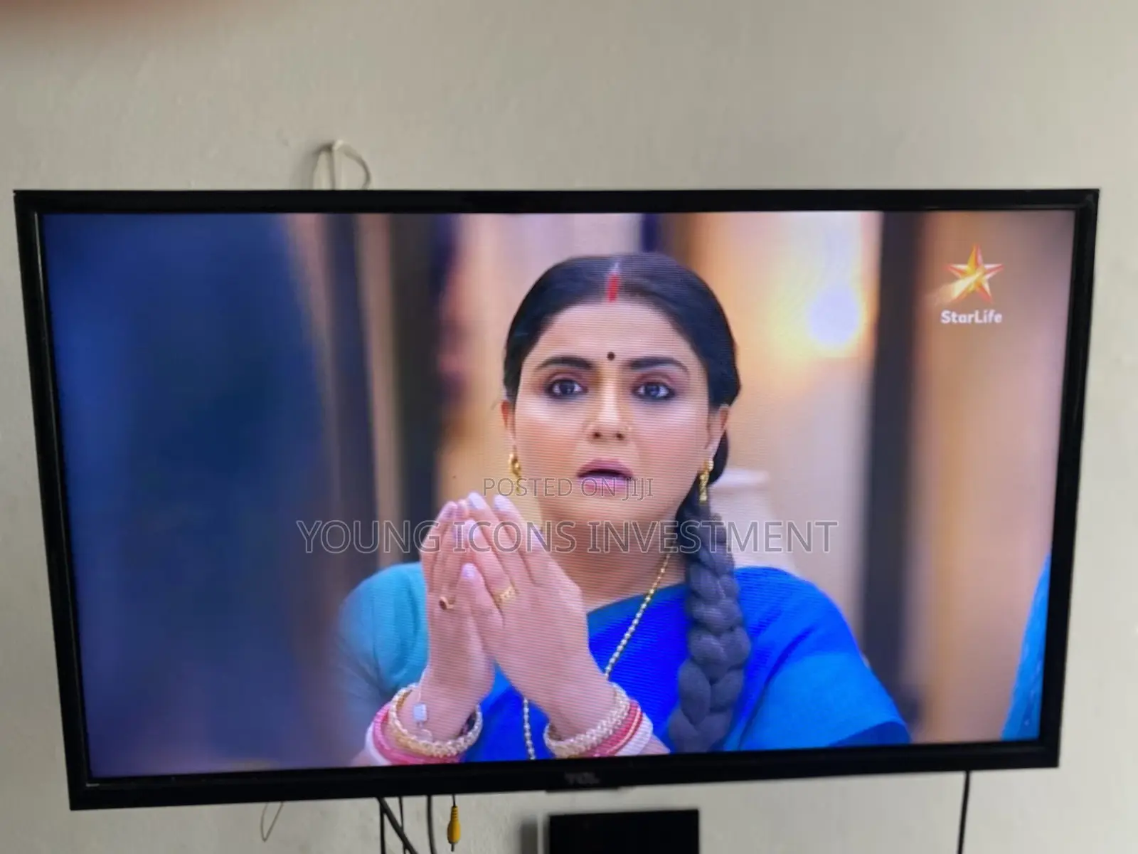 TCL 32” Smart Tv Going for Cool Price
