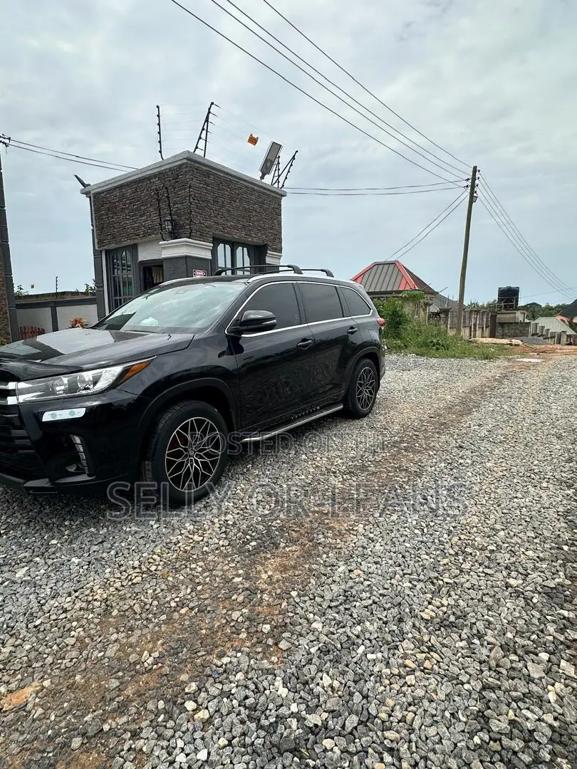 Toyota Highlander Limited Platinum 2019 Black