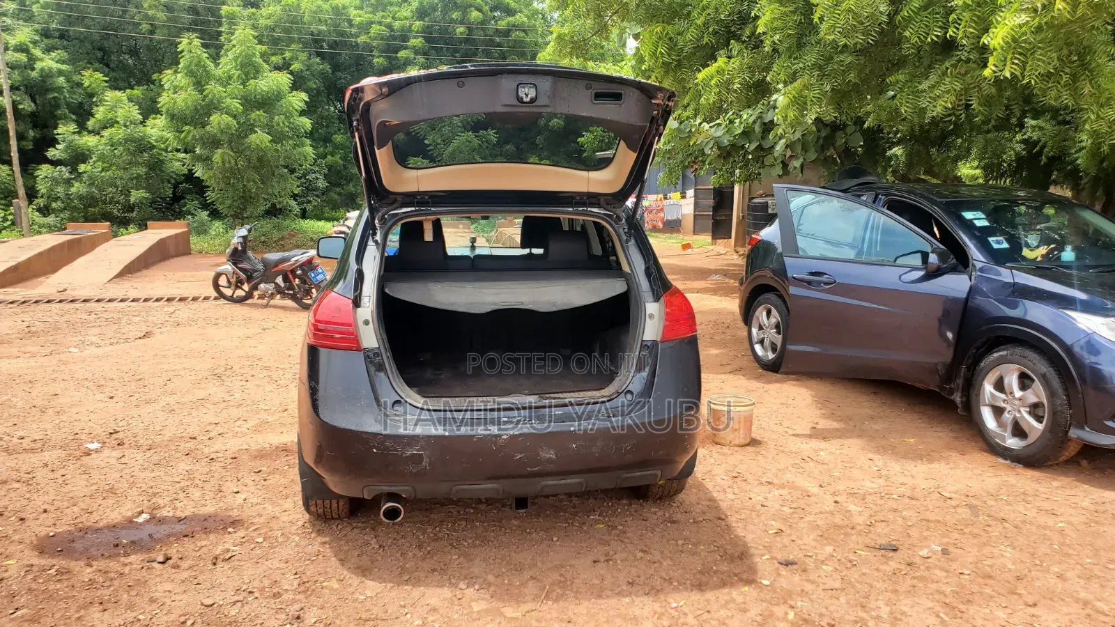 Nissan Rogue 2010 Black