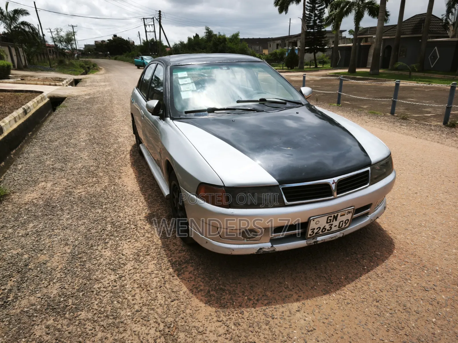 Mitsubishi Mirage LS Sedan 2001 Gray