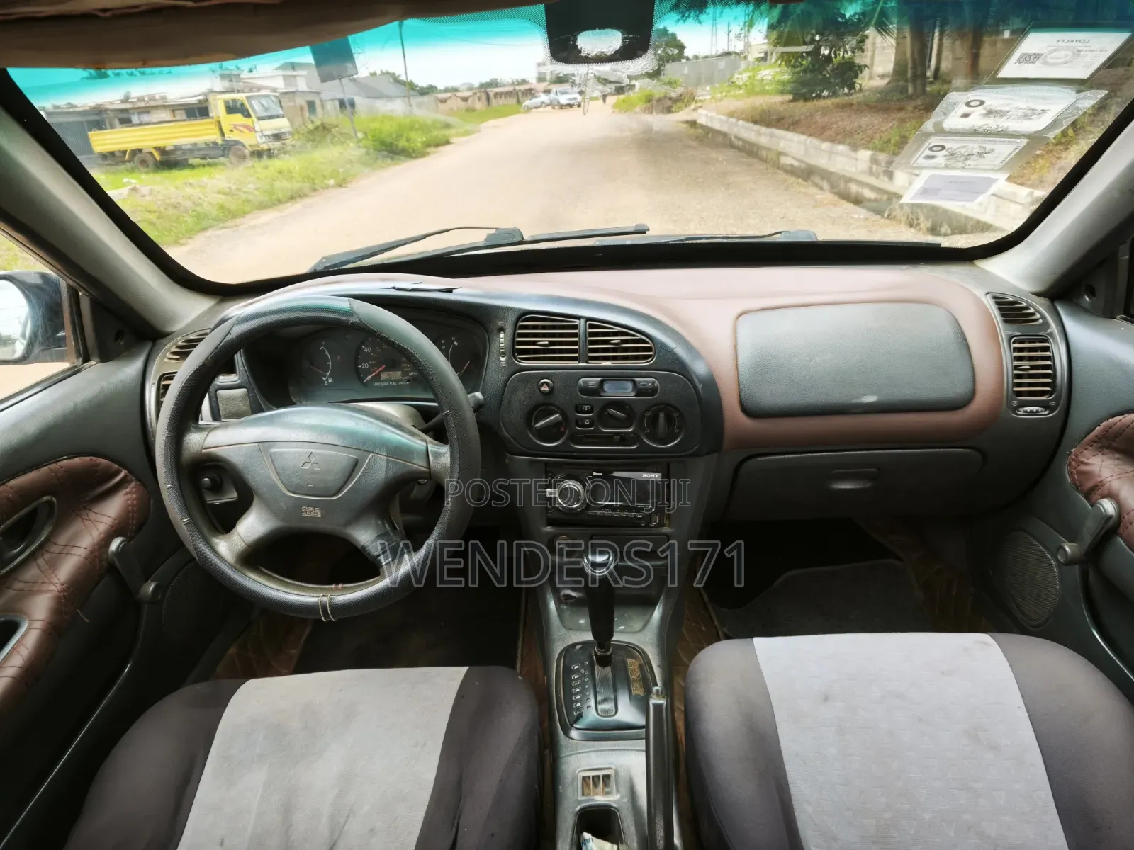 Mitsubishi Mirage LS Sedan 2001 Gray