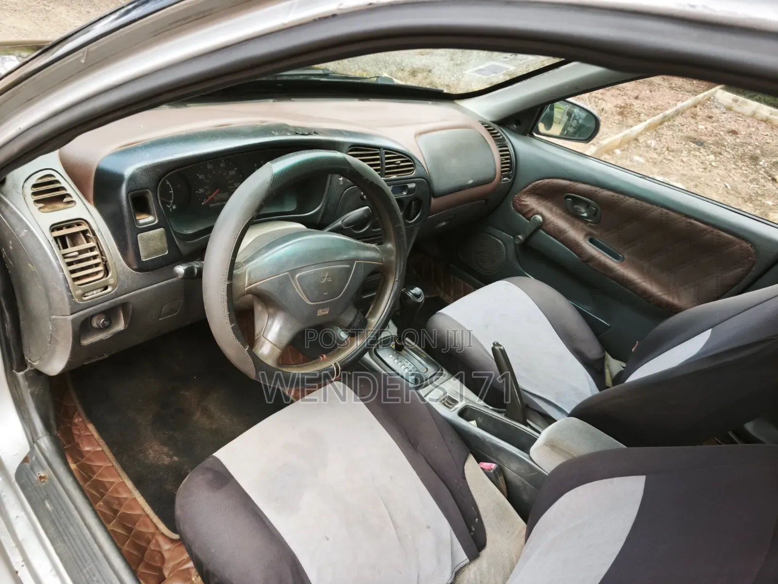 Mitsubishi Mirage LS Sedan 2001 Gray