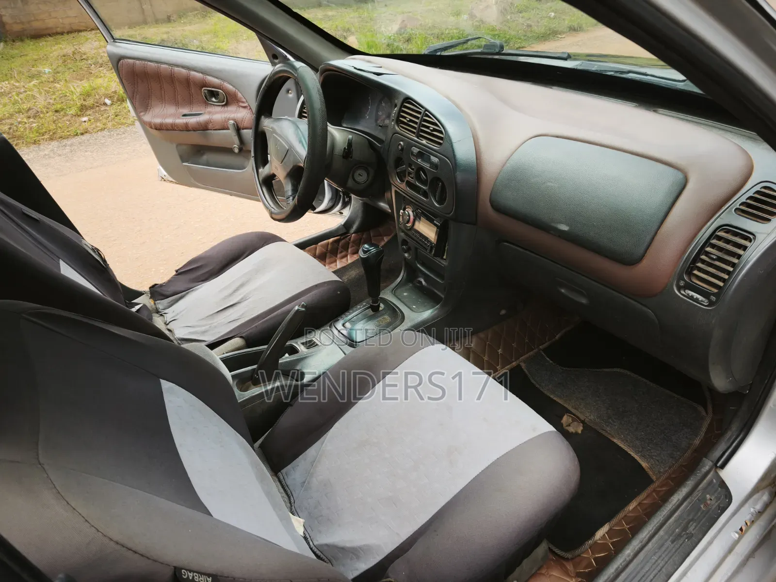 Mitsubishi Mirage LS Sedan 2001 Gray