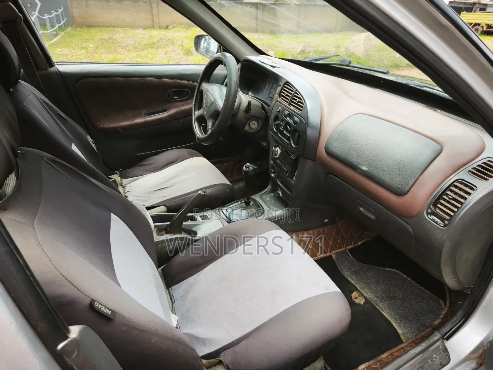 Mitsubishi Mirage LS Sedan 2001 Gray