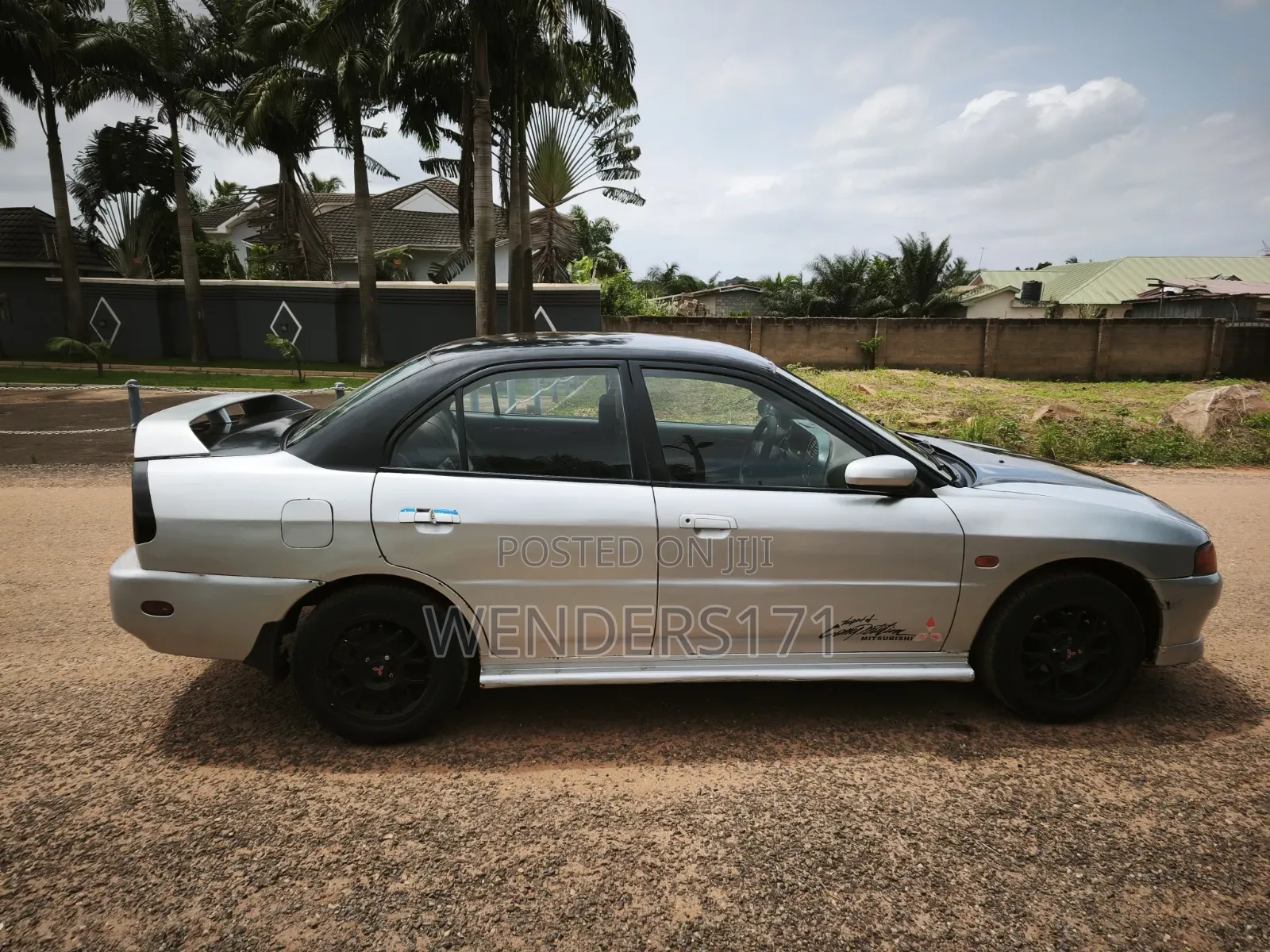 Mitsubishi Mirage LS Sedan 2001 Gray