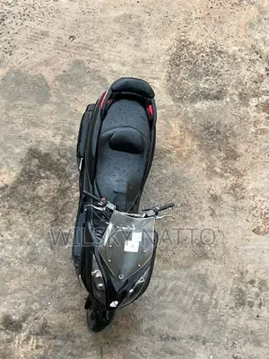 Yamaha Majesty 2014 Black