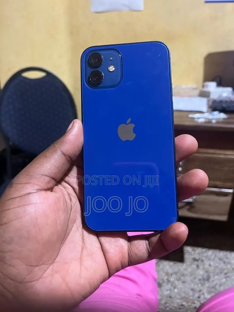Apple iPhone 12 64 GB Blue
