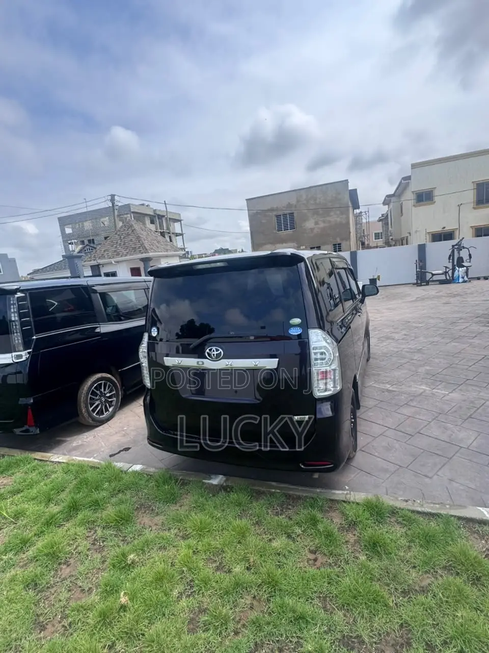 Toyota Voxy 2012 Black