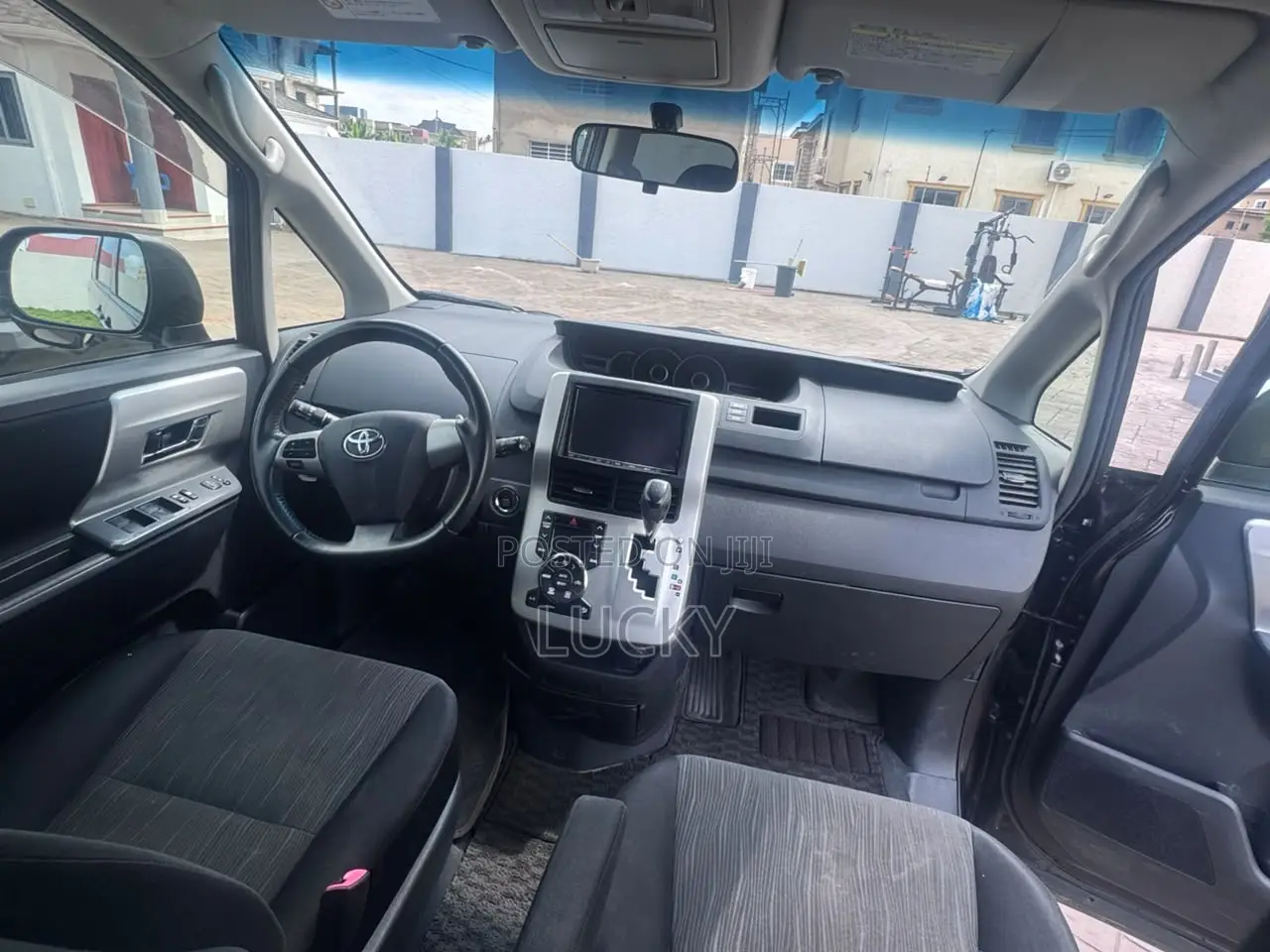 Toyota Voxy 2012 Black