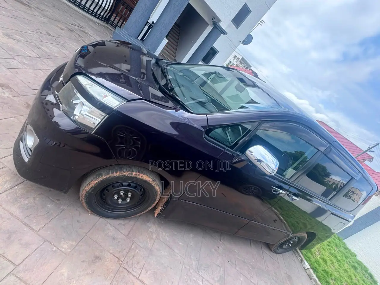Toyota Voxy 2012 Black