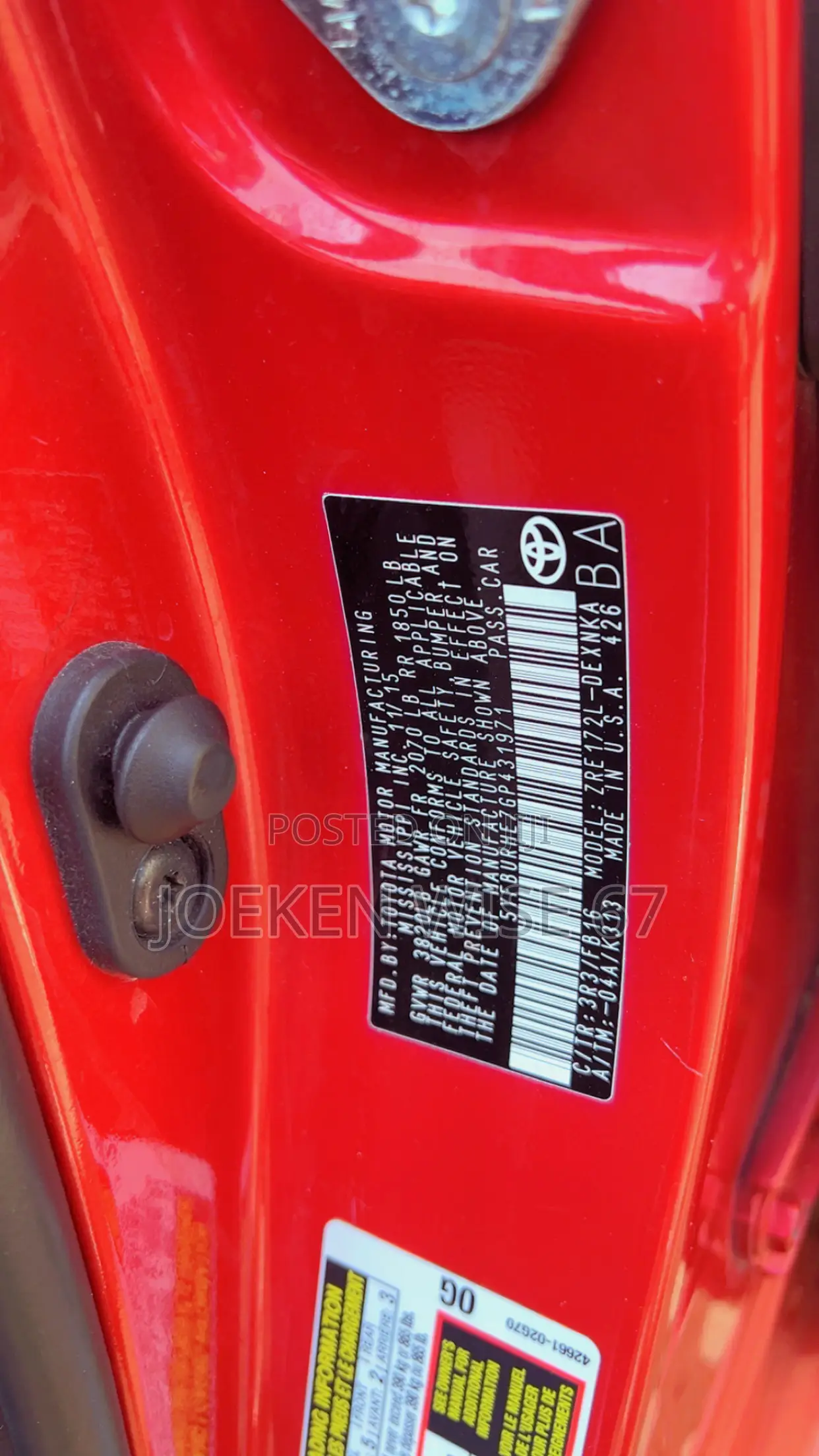 Toyota Corolla LE Eco 4dr Sedan (1.8L 4cyl CVT) 2016 Red