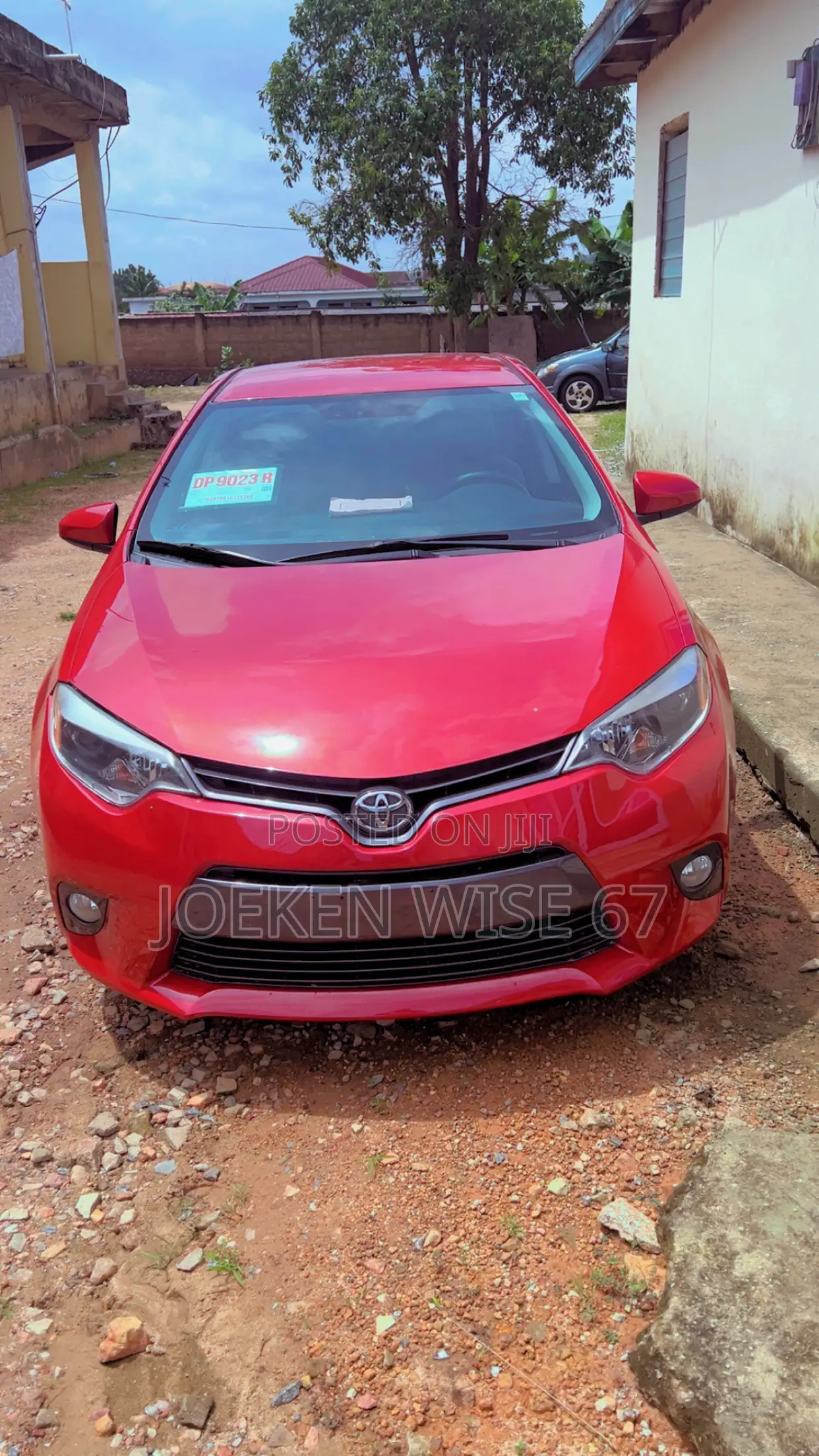 Toyota Corolla LE Eco 4dr Sedan (1.8L 4cyl CVT) 2016 Red