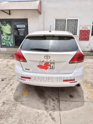 Toyota Venza 2009 White