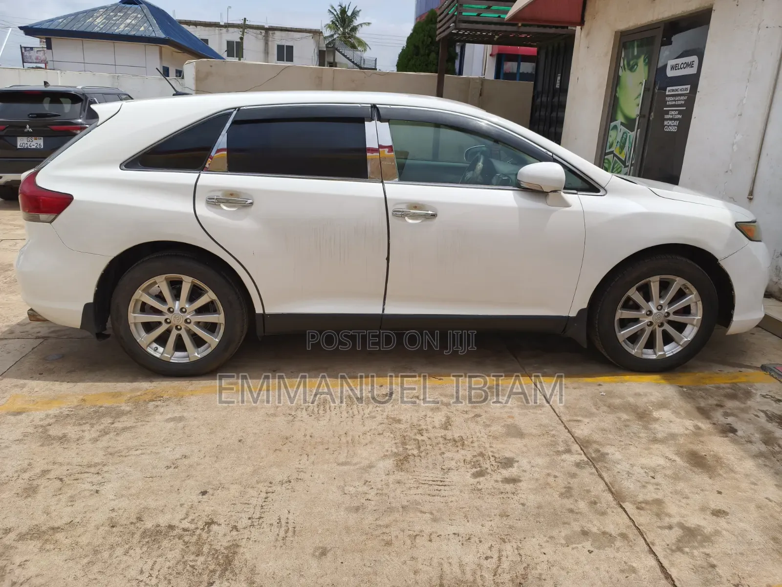 Toyota Venza 2009 White