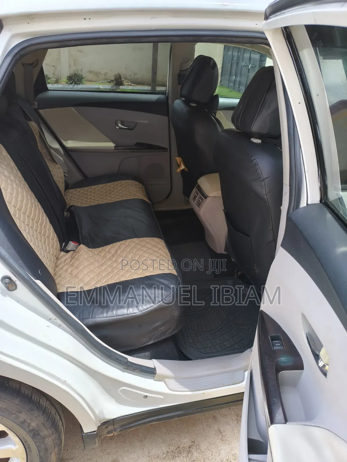Toyota Venza 2009 White