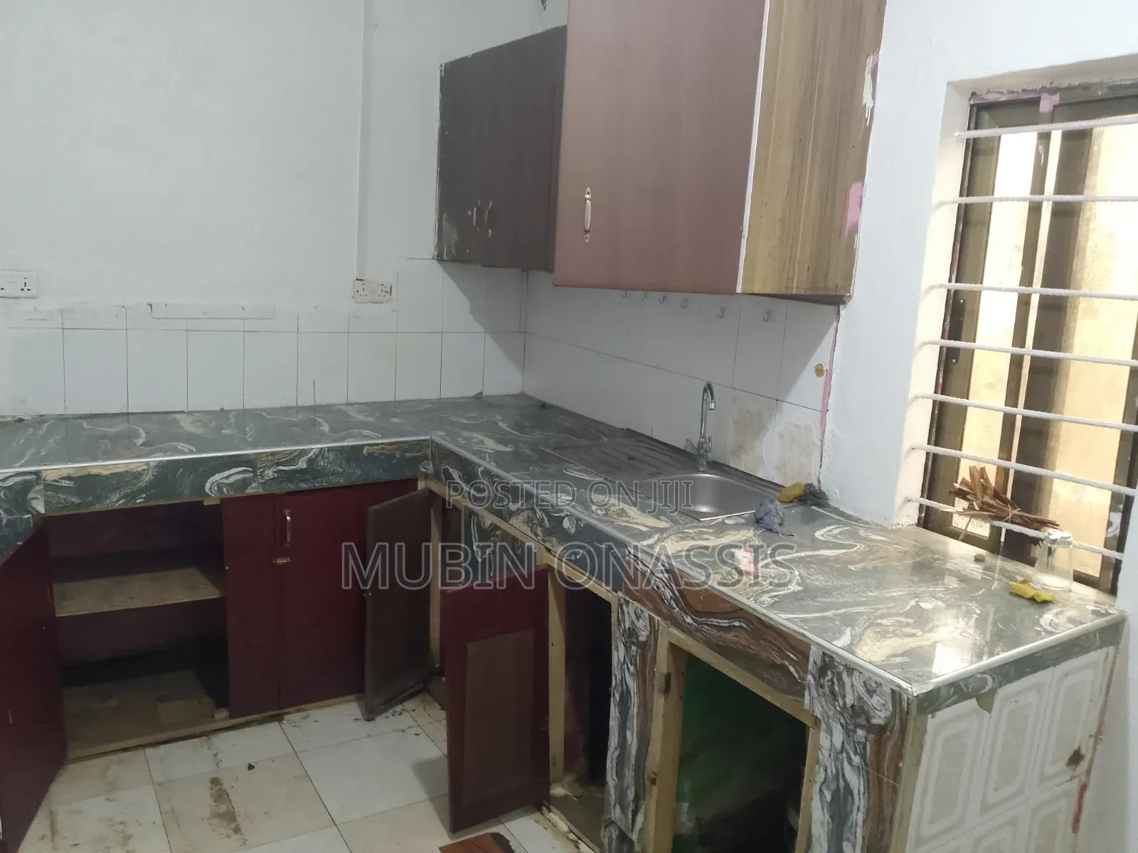 2bdrm Apartment in Items Property, Housing Down for rent