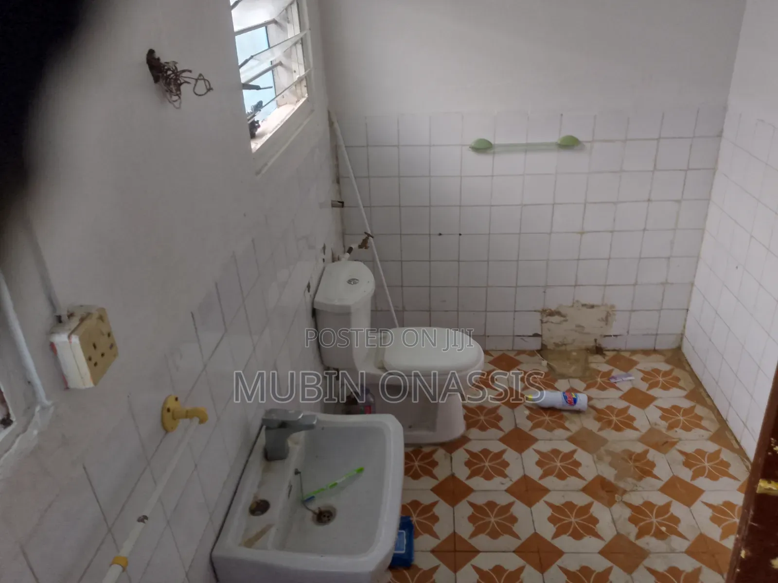 2bdrm Apartment in Items Property, Housing Down for rent