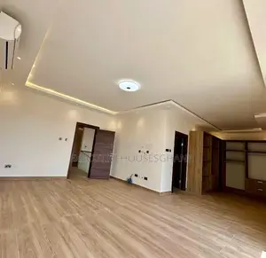4bdrm House in East Legon for sale