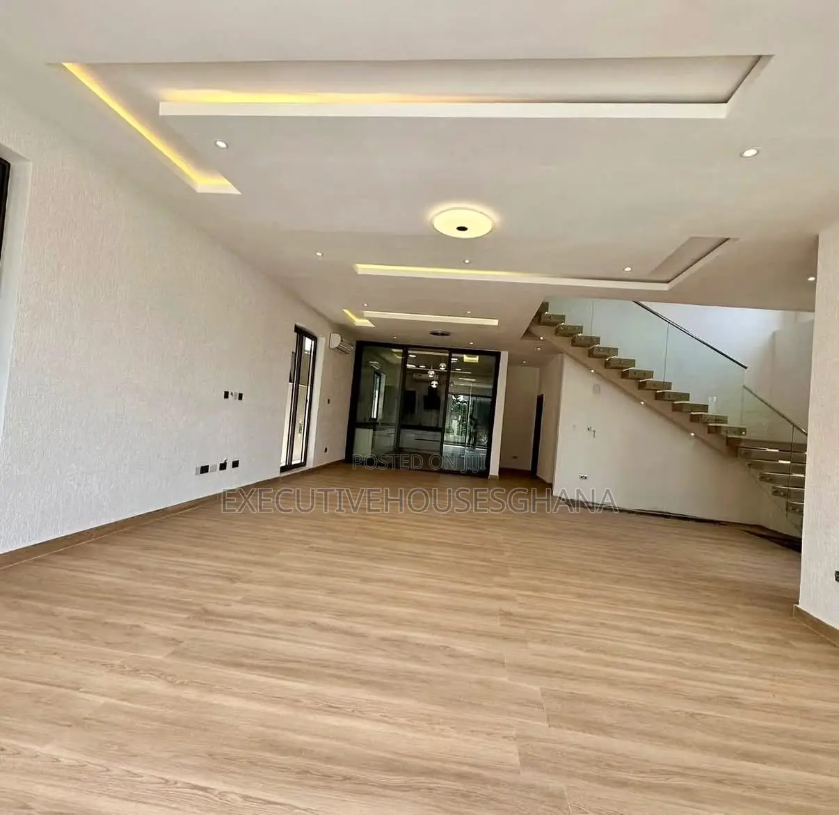 4bdrm House in East Legon for sale