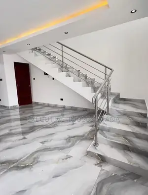 2bdrm Townhouse/Terrace in Ashaley Botwe for sale