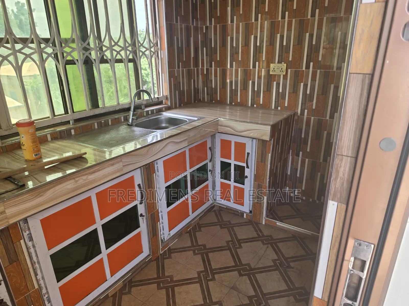 2bdrm Apartment in Fredimens Real, Afigya-Kwabre for rent