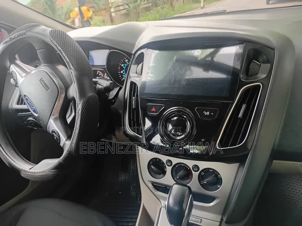Ford Focus 2014 Blue