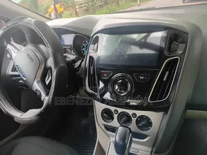 Ford Focus 2014 Blue