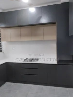 Kitchen Cabinet
