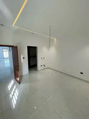 4bdrm House in Oyarifa for sale