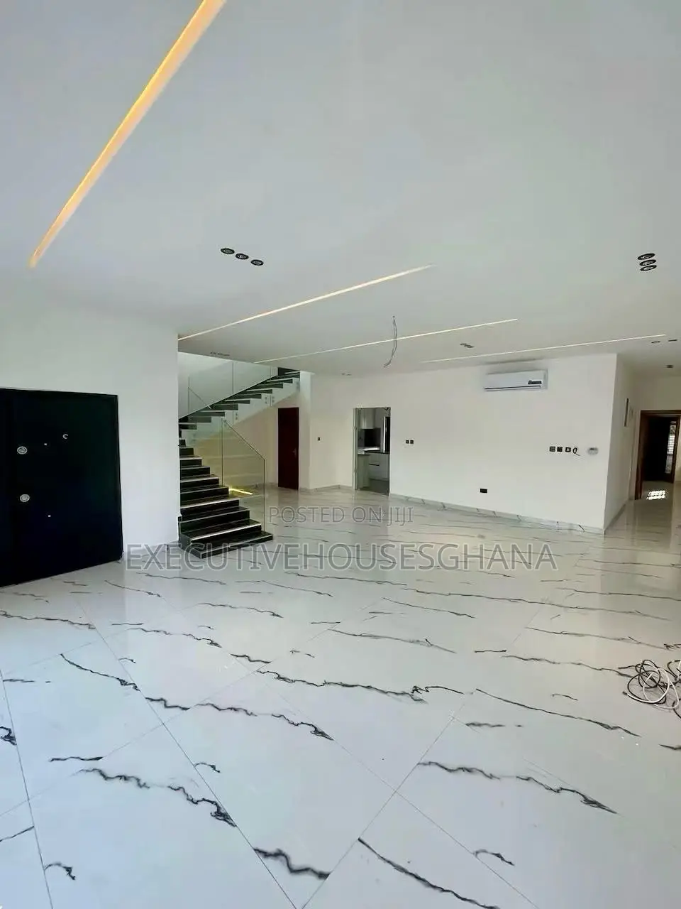 4bdrm House in Oyarifa for sale
