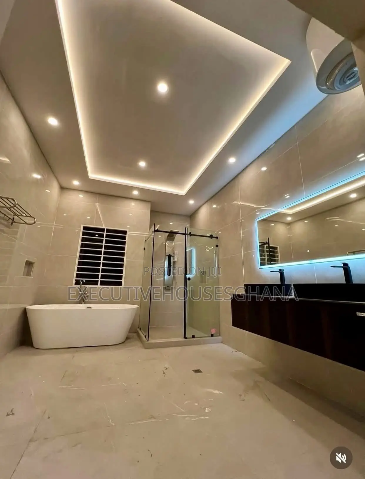4bdrm House in East Legon for sale