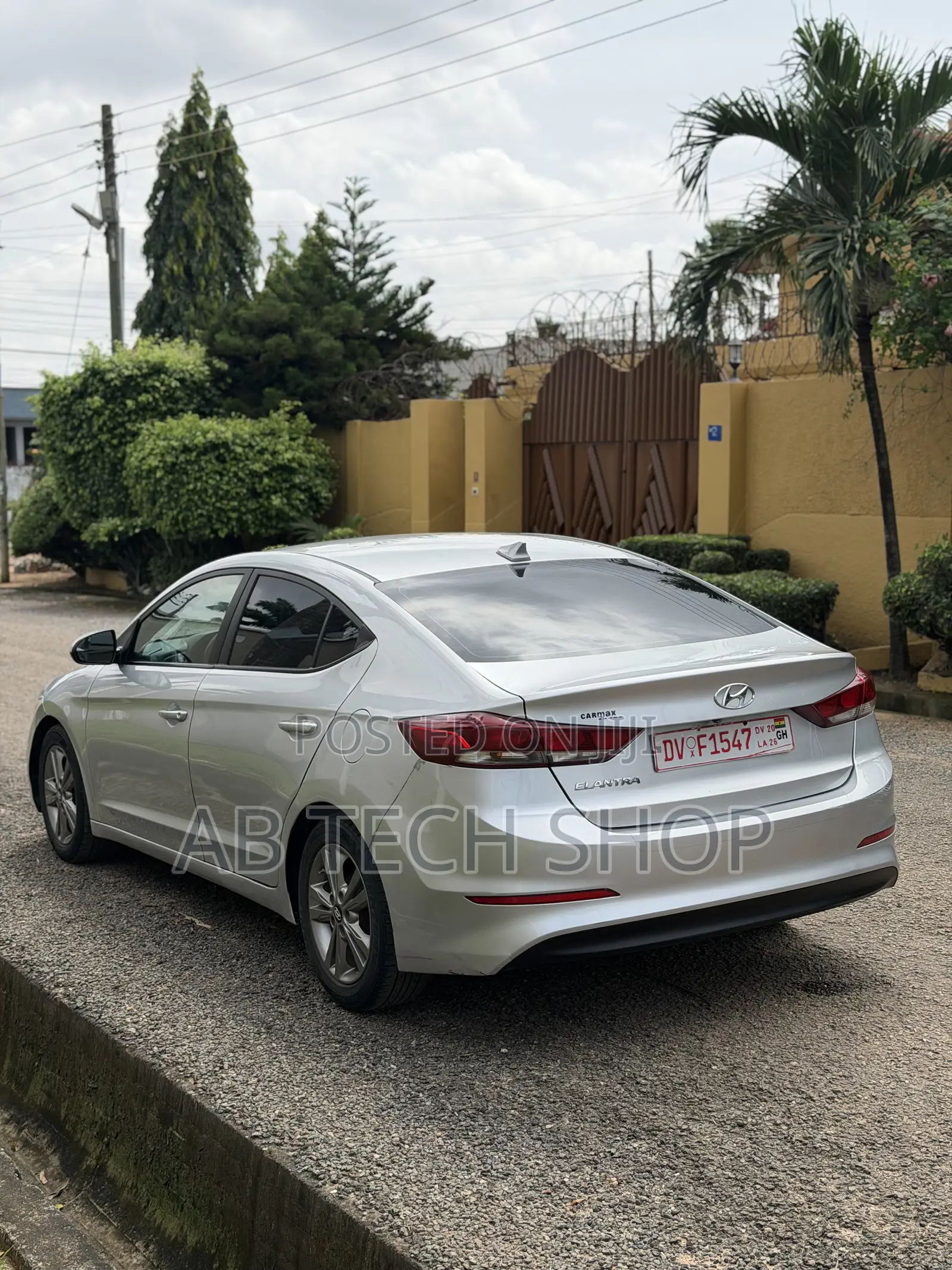 Hyundai Elantra Sport Sedan FWD (1.6L 4cyl 6M) 2017 Silver