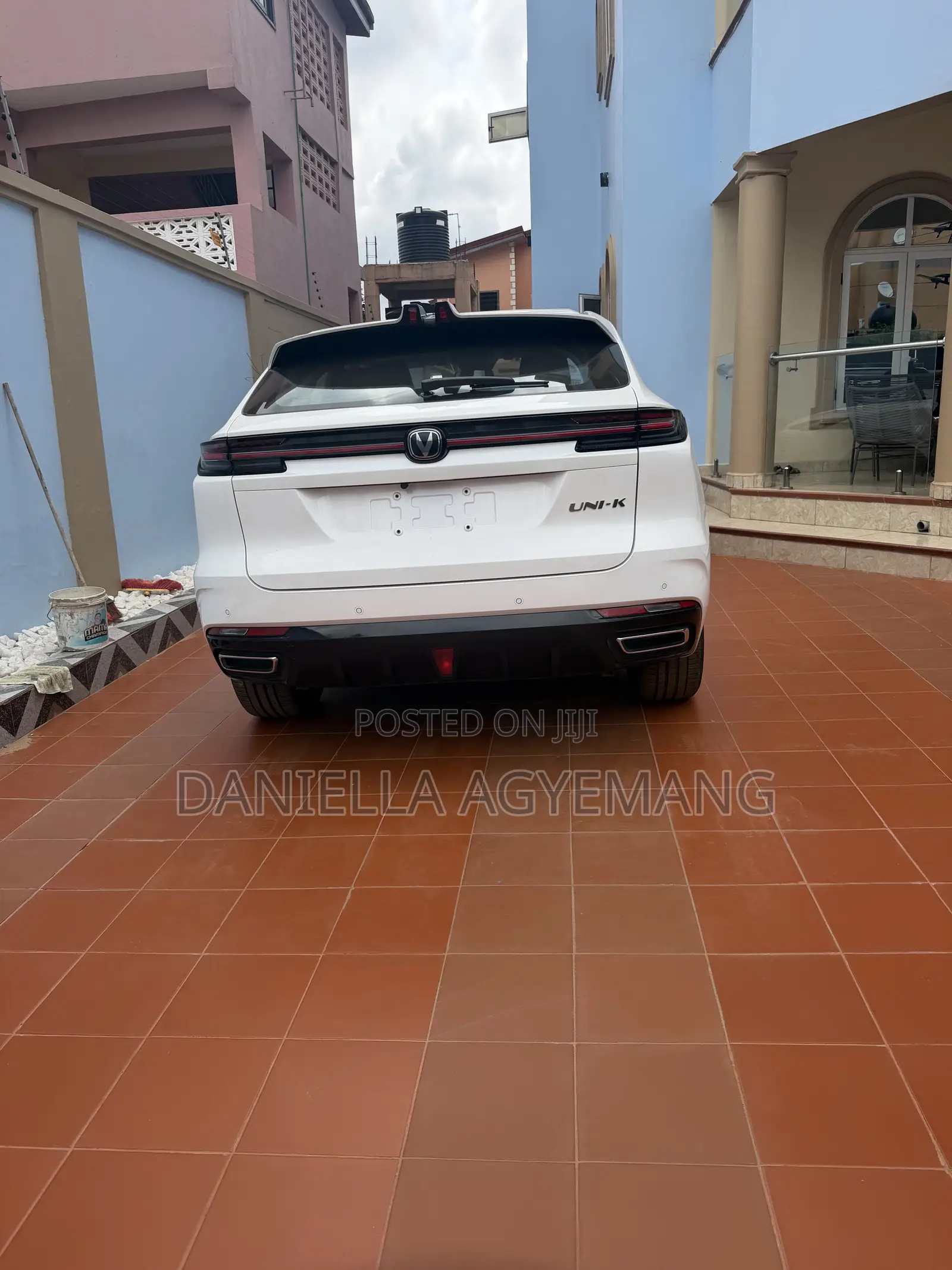 Changan UNI-K 1.5 Hybrid FWD 2023 White