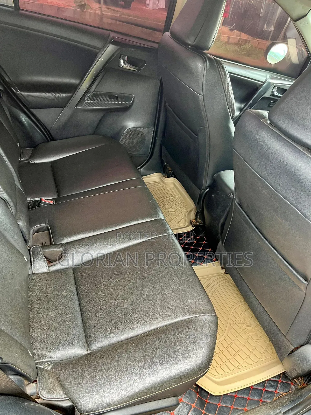 Toyota RAV4 Limited 4dr SUV (2.5L 4cyl 6A) 2015 Gray