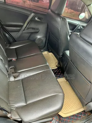 Toyota RAV4 Limited 4dr SUV (2.5L 4cyl 6A) 2015 Gray
