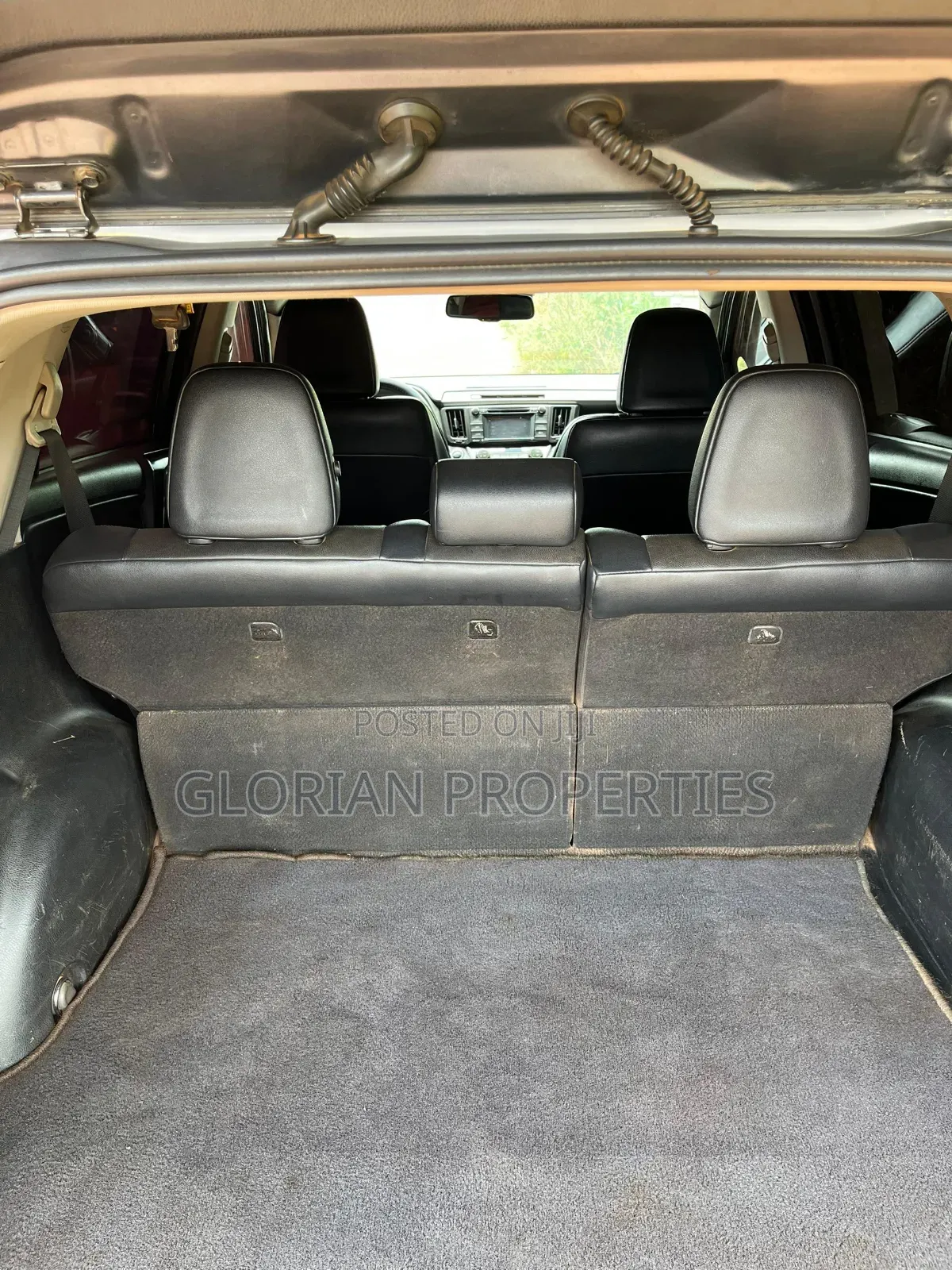 Toyota RAV4 Limited 4dr SUV (2.5L 4cyl 6A) 2015 Gray