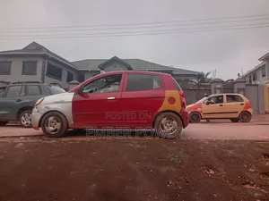 Kia Morning 2010 Red