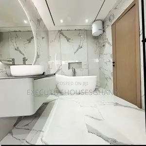 4bdrm House in Ashaley Botwe for sale