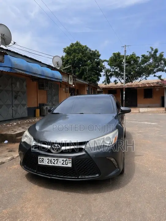Toyota Camry XSE 4dr Sedan (2.5L 4cyl 6A) 2015 Gray