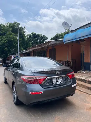 Toyota Camry XSE 4dr Sedan (2.5L 4cyl 6A) 2015 Gray